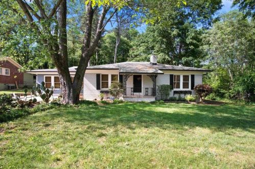 3722 Sarahs Ln, Tucker, GA 30084-5918