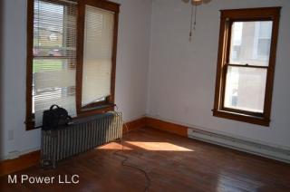 185 Spotswood Ave, Elkton VA  22827-1511 exterior