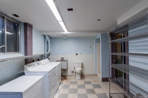 245 4 Ave, Denver CO 80203-4007 exterior