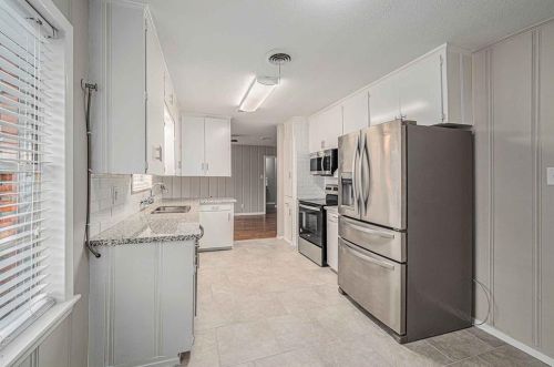 1508 San Jacinto St, Conroe TX  77301-1944 exterior