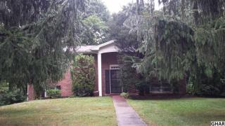 120 Linn Dr, Carlisle, PA 17013-4246