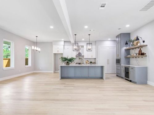 4119 Gentry, Dallas TX  75212-1220 exterior