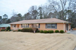 140 Homewood Dr, Athens, GA 30606-1702
