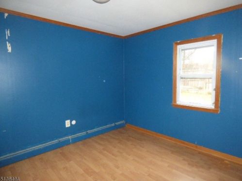 6 Water St, Hackettstown NJ  07840-4927 exterior