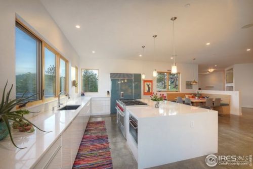 819 Timber Ln, Boulder CO  80304-0485 exterior