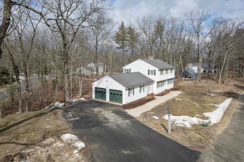 1 Betty Ln, Concord, NH 03304-3501