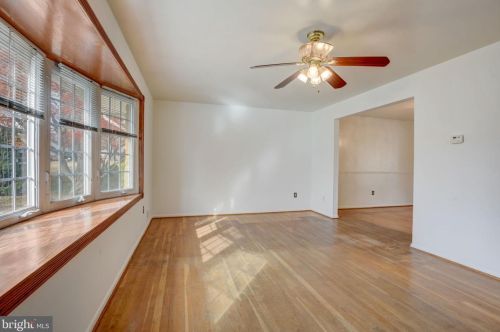 2934 Craiglawn Rd, Silver Spring MD  20904-1816 exterior