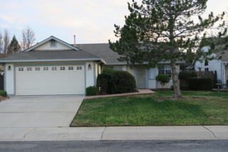 615 Alamine Dr, Redding, CA 96003-3749
