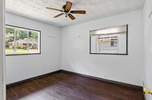 2823 Connally Dr, Atlanta GA  30311-5511 exterior