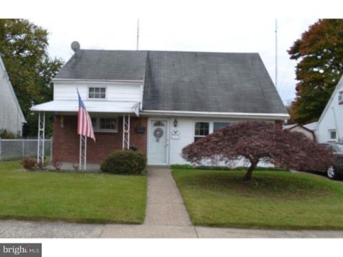 6964 Fowler St, Philadelphia, PA 19128-4407