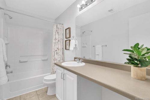 2023 Trenton St, Denver CO  80238-3202 exterior