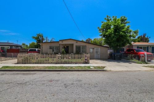 362 2nd St, San Jacinto, CA 92583-3413