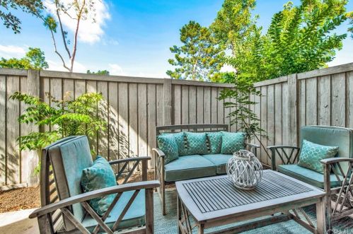 279 Streamwood, Irvine CA  92620-1944 exterior