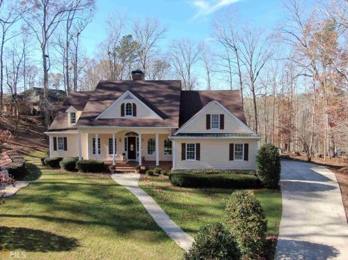 410 Island Cove Dr, Newnan, GA 30263-5930