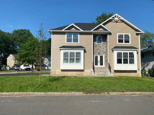 53 Hamilton Rd, Parsippany, NJ 07054-3924