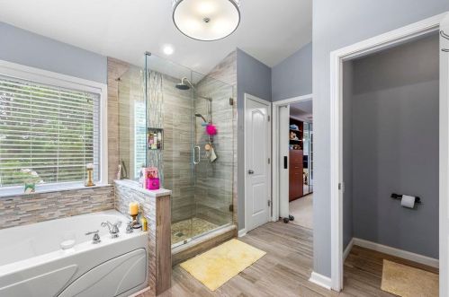 1435 Lakeboat Way, Atlanta GA  30331-8913 exterior