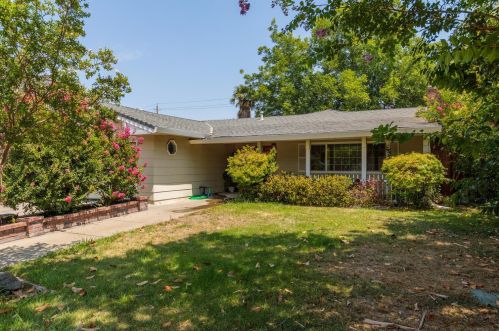7017 Lynnetree Way, Citrus Heights, CA 95610-3931