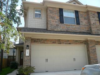 35 Wickerdale Pl, Spring TX  77382-1674 exterior