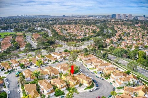 36 Del Perlatto, Irvine CA  92614-5360 exterior