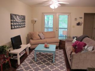407 Madison Ln, Smyrna, GA 30080-7864