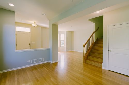 2591 Waterbury Ln, Buffalo Grove, IL 60089-6891