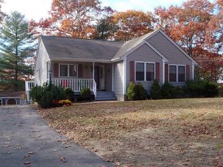 168 Black Pond Rd, Charlestown, RI 02813-3451