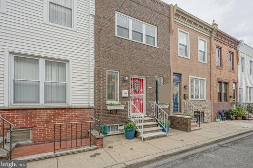 2434 Hicks St, Philadelphia, PA 19145-4405