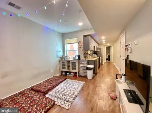 1744 16th St, Philadelphia, PA 19121-3253