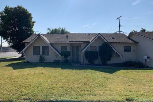 3204 Stonybrook Dr, Anaheim, CA 92804-3024