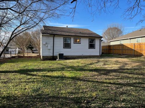 5317 Townsend Dr, Fort Worth TX  76115-4128 exterior