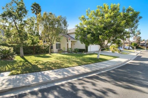 377 Moonstone Bay Dr, Oceanside, CA 92057-3426