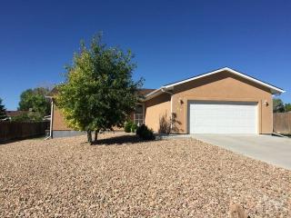 569 Maher Dr, Pueblo, CO 81007-3351