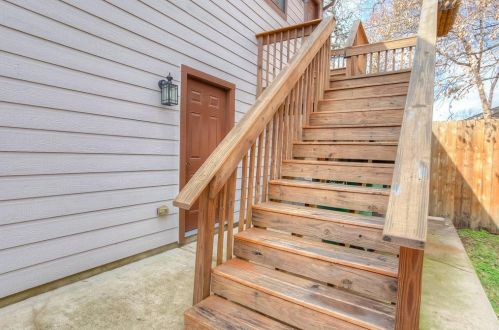 2504 Cockrell Ave, Fort Worth TX  76109-1116 exterior