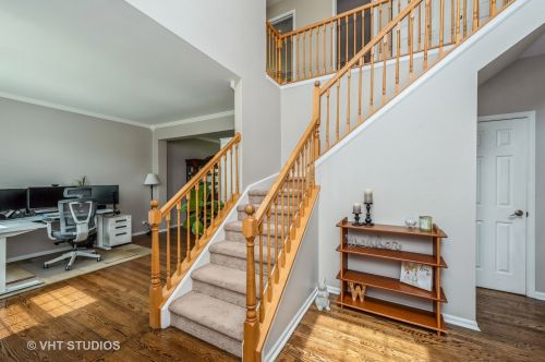 4931 Thistle Ln, Barrington Hills, IL 60156