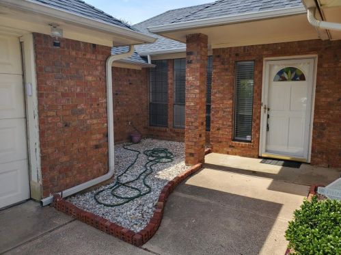 4017 Dorris Rd, Irving TX  75038-4004 exterior