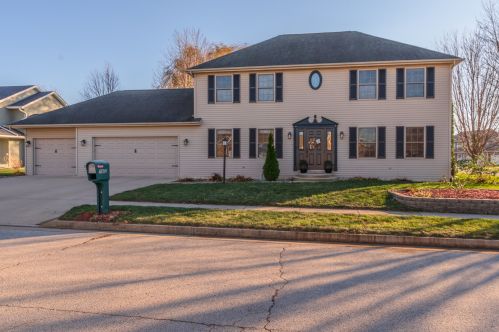 1400 Lariat Dr, Swygert IL  61764-9583 exterior