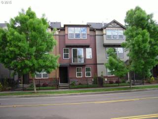 4853 Davis Rd, Beaverton, OR 97123-8547