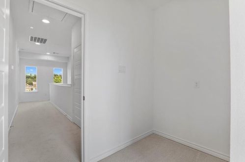 1733 Cantey St, Fort Worth TX  76110-2946 exterior