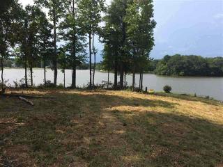 1010 Azalea Ln, Buckhead, GA 30625-2611