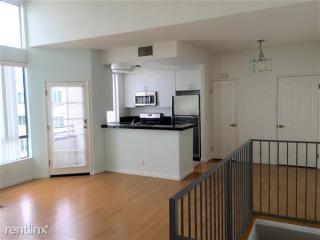 914 Wooster St, Los Angeles CA  90035-1614 exterior