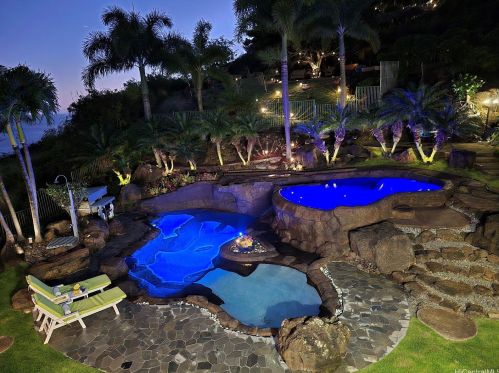 5454 Poola St, Honolulu HI  96821-1539 exterior