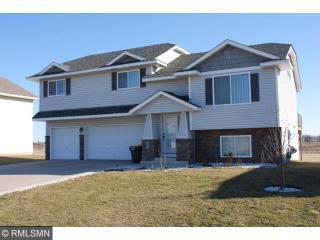 304 10th St, Freeport, MN 56331-9047