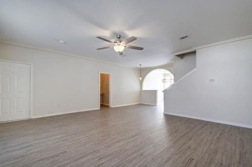 12213 Abbey Glen Ln, Austin TX  78753-7108 exterior