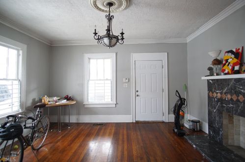 1443 Beatie Ave, Atlanta GA  30310-4337 exterior
