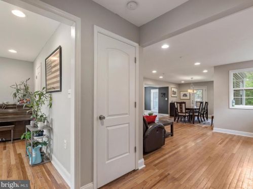 4409 Bennion Rd, Silver Spring MD 20906-4677 exterior