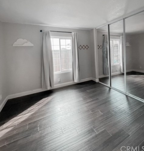 327 Streamwood, Irvine CA  92620-1945 exterior