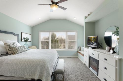 2488 Fieldstone Curv, Saint Paul MN  55129-6209 exterior