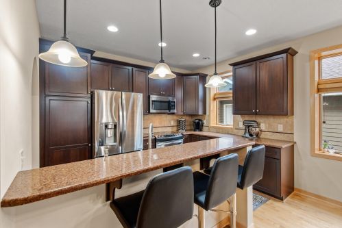 852 Berwood Ave, Saint Paul MN  55127-5107 exterior