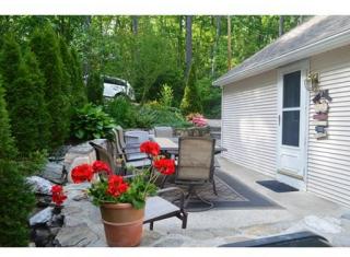 18 3rd St, Windham, NH 03087-1914