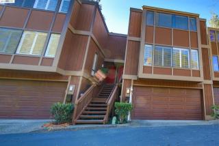2026 Oak Creek Pl, Hayward, CA 94541-5552